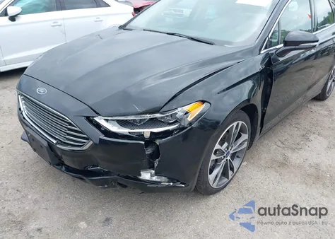 2018 Ford Fusion Titanium z USA, uszkodzony, nr VIN 3FA6P0K91JR209983